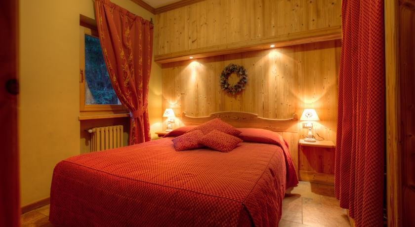 B&B Residence Checrouit Courmayeur Ruang foto